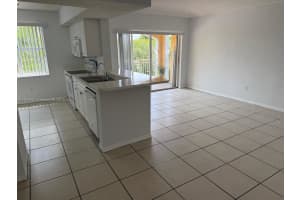 165 NW 96th Ter 3-301, Pembroke Pines, FL 33024 - MLS#A11849467