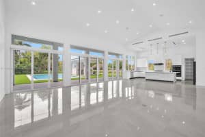 7900 SW 70th St, Miami, FL 33143, Sold 09/25/25