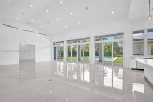 7900 SW 70th St, Miami, FL 33143, Sold 09/25/25