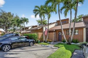 4149 S Pine Island Rd Davie, FL 33328 - MLS#A11849580