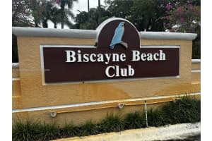 15551 Sw 104th Ter 825, Miami