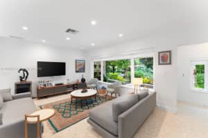 415 Garlenda Ave, Coral Gables, FL 33146 Sold 09/11/25