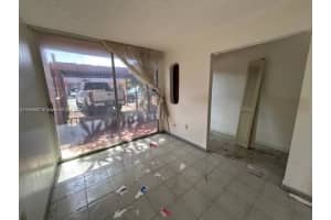 14124 Kendale Lakes Cir, Miami, FL 33183 Sold 11/12/25