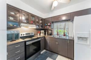 17140 Nw Miami Ct, Miami