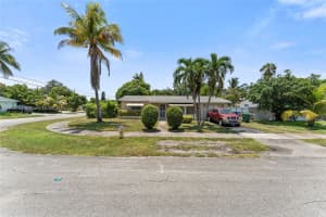 17140 NW Miami Ct, Miami, FL 33169, Sold 09/12/25