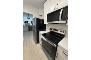 10900 SW 104th St 323, Miami, FL 33176 - MLS#A11849724