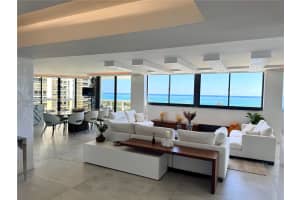 20185 E Country Club Dr, Miami, FL 33180, Sold 07/29/25