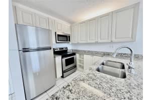 2401 Riverside Dr 417-b, Coral Springs
