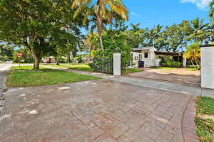 500 South Dr Miami Springs, FL 33166 - MLS#A11849754