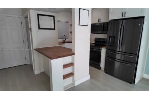 120 Royal Palm Rd 107 Hialeah Gardens, FL 33016 - MLS#A11849801