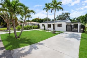 6224 Sw 25th St, Miami