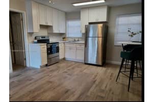 721 NE 10th St 2A, Hallandale Beach, FL 33009 - MLS#A11849866