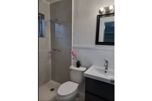 721 NE 10th St 2A, Hallandale Beach, FL 33009 - MLS#A11849866