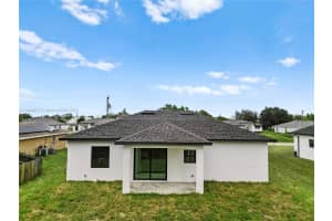 2813 Sw 27th St Sw Lehigh Acres, FL 33976 - MLS#A11849877