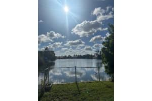 250 Sw 10th Ave 1-2 Hallandale Beach, FL 33009 - MLS#A11849918