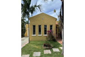 701 Ne 4th Ct 0 Hallandale Beach, FL 33009 - MLS#A11849924