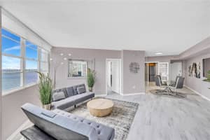 801 Brickell Bay Dr 970, Miami, FL 33131 - MLS#A11849957