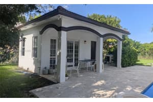 691 Ranch Rd 2, Weston