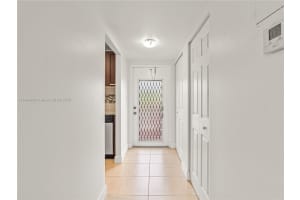 9460 Sunrise Lakes Blvd 309 Sunrise, FL 33322 - MLS#A11849969