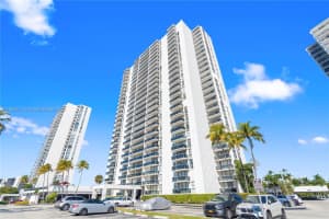 ELDORADO TOWERS, 3675 N Country Club Dr APT 105, Aventura, FL 33180, - MLS#A11850011