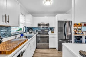 805 W Oakland Park Blvd E14, Oakland Park, FL 33311 - MLS#A11850060