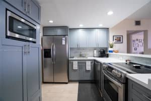 500 Three Islands Blvd 1008, Hallandale Beach
