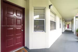 1300 SW 130th Ave 111F, Pembroke Pines, FL 33027 - MLS#A11850103