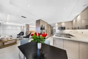9801 Collins Ave PH11, Bal Harbour, FL 33154 - MLS#A11850111