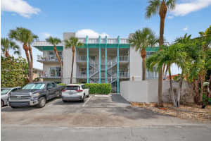 2715 Ne 49th St 309 Fort Lauderdale, FL 33308 - MLS#A11850140