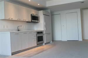 45 Sw 9th St 2809, Miami