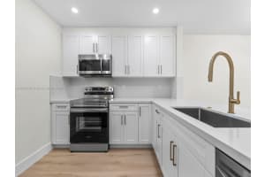 7850 Camino Real, Miami, FL 33143, Sold 09/02/25