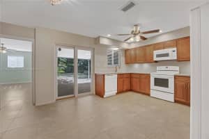 830 Sw 18th St, Fort Lauderdale