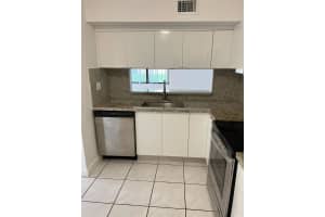 3199 Foxcroft Rd 102 Miramar, FL 33025 - MLS#A11850252