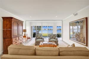 2160 Ibis Isle Rd 3 Palm Beach, FL 33480 - MLS#A11850279