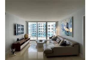 5151 Collins Ave. 825 Miami Beach, FL 33140 - MLS#A11850307