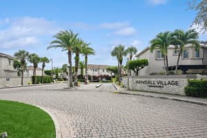 8321 Sw 124th Ave 104, Miami