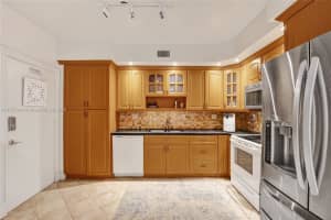 1701 S Ocean Dr 105 Hollywood, FL 33019 - MLS#A11850344