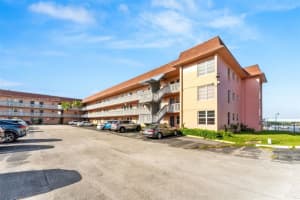 18555 Ne 14th Ave 613, Miami