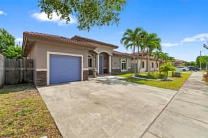13383 SW 268th Ter, Homestead, FL 33032 - MLS#A11850406