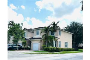 12195 Sw 124th Path, Miami