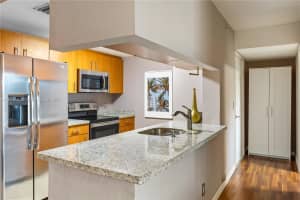 816 Nw 11th St 405 Miami, FL 33136 - MLS#A11850481