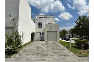 10362 Nw 66th St Doral, FL 33178 - MLS#A11850485