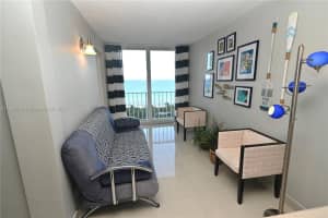 6450 Collins Ave 1103, Miami Beach