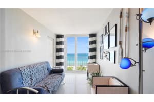 6450 Collins Ave 1103 Miami Beach, FL 33141 - MLS#A11850502