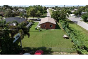 997 Nw 11th 0 Homestead, FL 33030 - MLS#A11850509