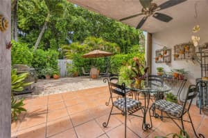 9751 SW 92nd Ter, Miami, FL 33176 Sold 12/10/25