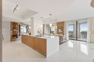 301 Altara Ave 817 Coral Gables, FL 33146 - MLS#A11850537