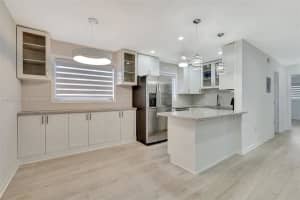 15600 Ne 6th Ave 30a, Miami