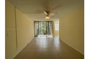 9431 Live Oak Pl APT 203, Davie, FL 33324, - MLS#A11850574