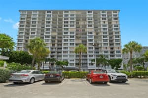 1865 79th St Cswy 2j, North Bay Village